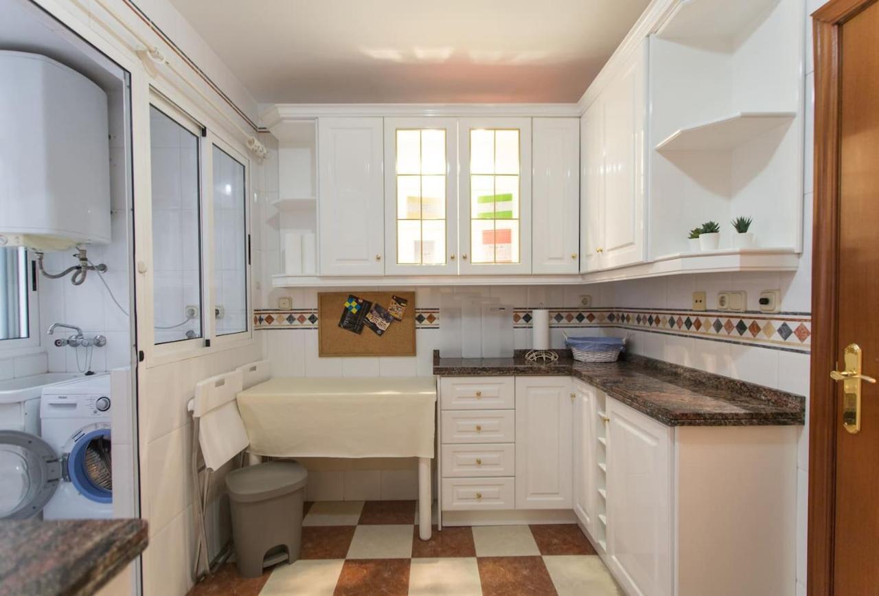 Nice Apartment Close To Mercado Central Alicante Extérieur photo