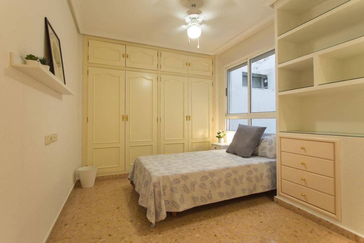 Nice Apartment Close To Mercado Central Alicante Extérieur photo